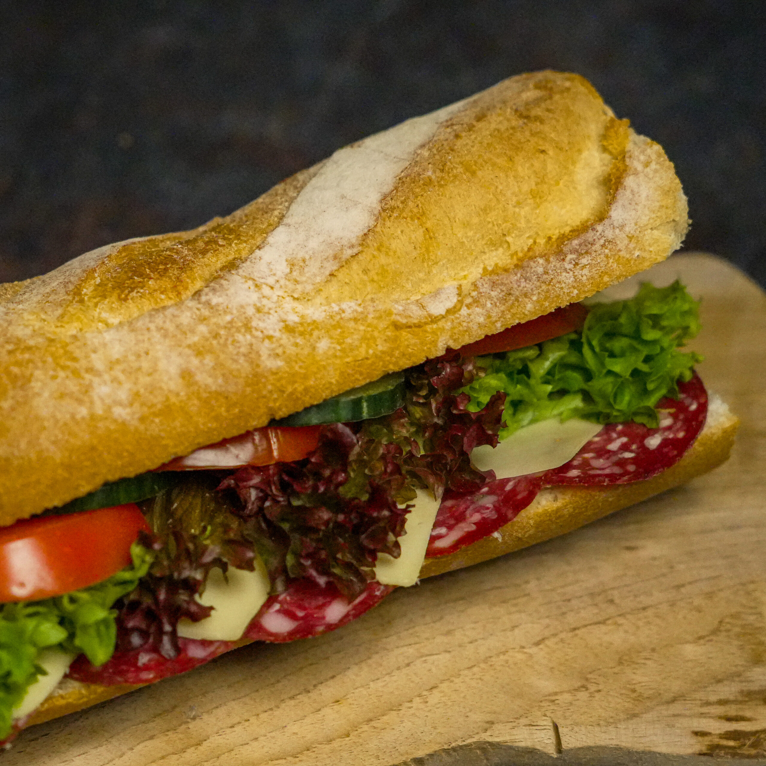 Sandwich salami fromage